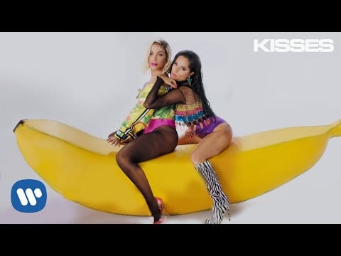 Anitta — Anitta feat. Becky G - Banana [Official Music Video]