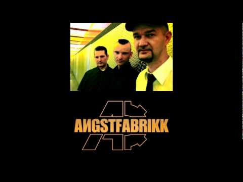 Angstfabrikk — Angstfabrikk - Brot und Spiele