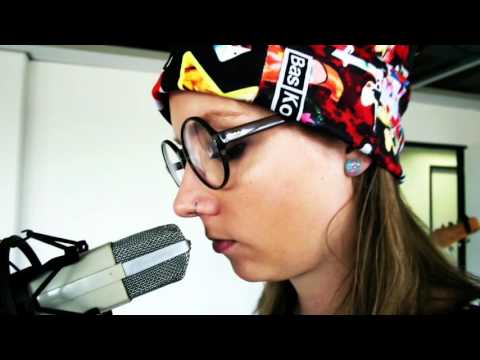 Aafke Romeijn — Aafke Romeijn - 15% (Official Video)
