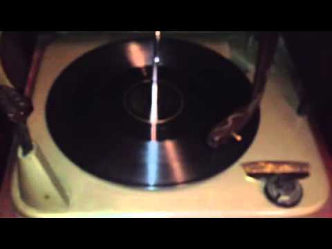 Louis Jordan And His Tympany Five — Chicky-Mo Craney Crow - Louis Jordan & His Tympany Five