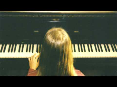 Alice Phoebe Lou — Alice Phoebe Lou - Old Shadows (Official Audio)