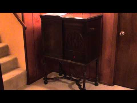 Colonial Club Orchestra — Lonely -  Vaughn DeLeath - Colonial Club Orchestra - 1927