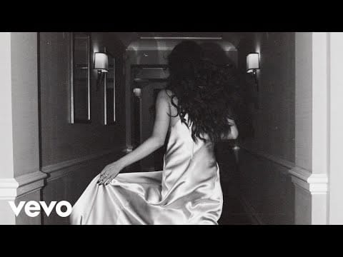 Selena Gomez — Kill Em With Kindness