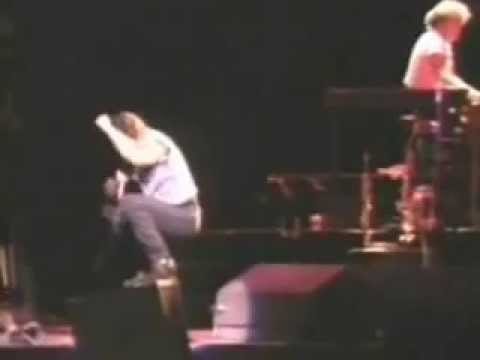 Bruce Springsteen & The E-Street Band — Bruce Springsteen & The E Street Band (Live 1975-85) Hungry Heart