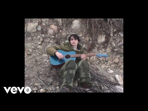 Finn Wolfhard — Crown (Official Live Performance Video)