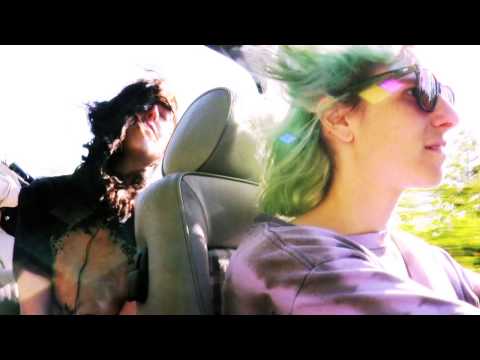 The Courtneys — The Courtneys - "Nu Sundae" (OFFICIAL MUSIC VIDEO)