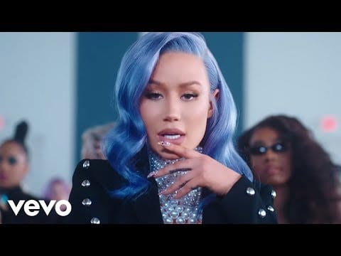 Iggy Azalea — Iggy Azalea - Sally Walker (Official Music Video)