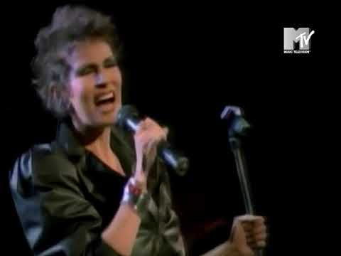 Raquel Welch — RAQUEL WELCH This girl's back in town (1987) °MTV VINTAGE°