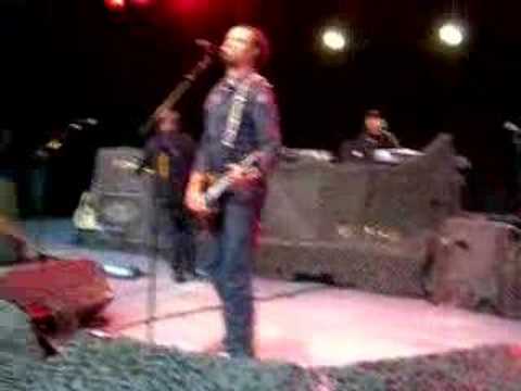 Michael Franti And Spearhead — Michael Franti & Spearhead- Life In The City