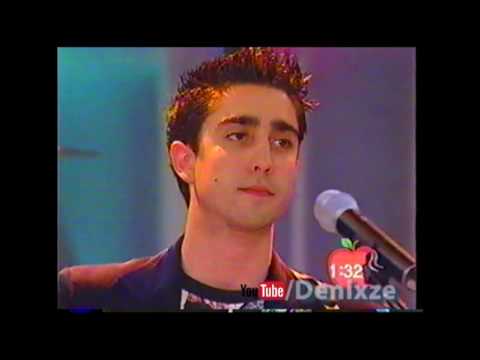Alex Ubago — Alex Ubago  -  A gritos de Esperanza (Con sello de Mujer)