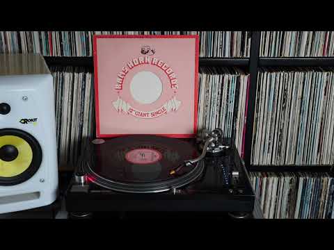 Unlimited Touch — Unlimited Touch - Love To Share (1981)