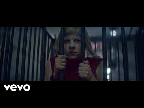 Aurora — Animal