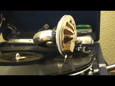 Hal Kemp And His Orchestra — Hal Kemp and His Orchestra - Forty Second Street
