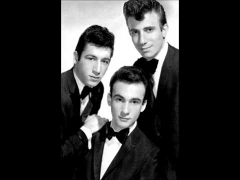 The Belmonts — BELMONTS - Diddle-Dee-Dum (What Happens When Your Love Has Gone) / Farewell -  Sabina 507 - 1962