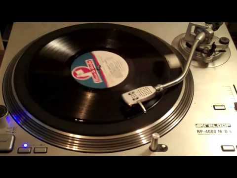 The Jumping Jewels — The Jumping Jewels - Guitars About Town (B) (Music - De Wolfe 1964)
