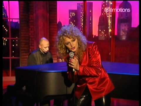 Bonnie Tyler — Bonnie Tyler - Bridge Over Troubled Water - Die Harald Smidt -1996 (SAT1)