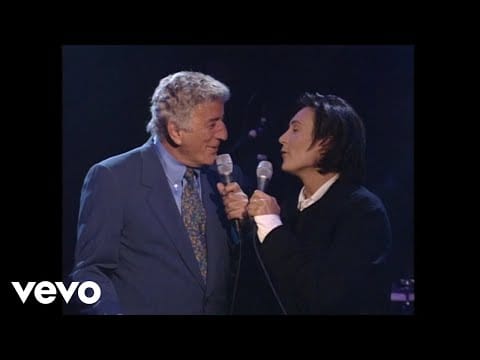 Tony Bennett — Tony Bennett, k.d. lang - Moonglow (from MTV Unplugged)