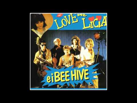 Licia (4) — Cristina D'Avena : Love Me Licia e I Bee Hive (Album Completo Vers.Lp)1986👇🙋