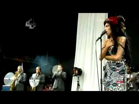 Amy Winehouse — Amy Winehouse - Love is a Losing Game - V Festival 2008