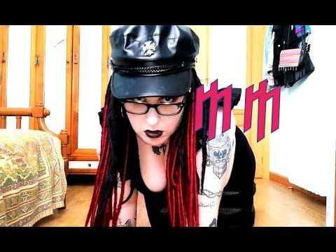 Marilyn Manson — MARILYN MANSON The beautiful people (versión)/ EL mundo de Lidia/