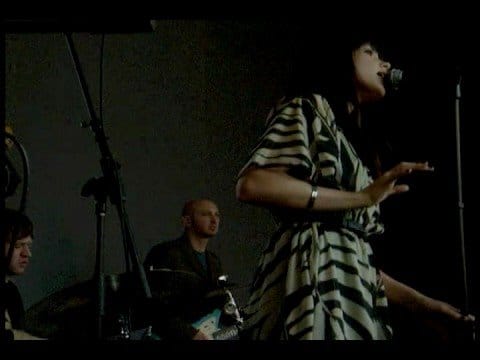 Natalie Walker — Natalie Walker "No One Else" live SF Apple Store Oct 9, 2008