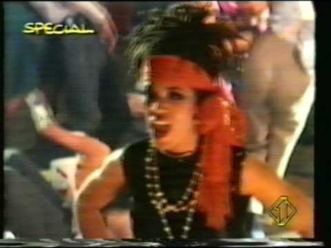 The Belle Stars — the belle stars-the entertainer