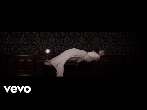 Laura Marling — Devil's Resting Place
