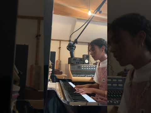 Olivia Dean — The Hardest Part (Acoustic)