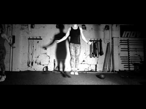 Looptroop (2) — Looptroop Rockers - Hårt Mot Hårt feat. Cleo (Official video)