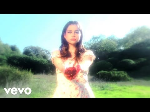 Ellise — Ellise - Over Breakfast (Official Video)