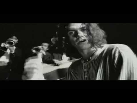Caifanes — Caifanes - Aquí No Es Así (Video Oficial)