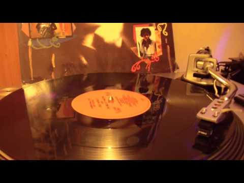 Ziggy Marley And The Melody Makers — Ziggy Marley and the Melody Makers - Look Who's Dancing (Club Mix)
