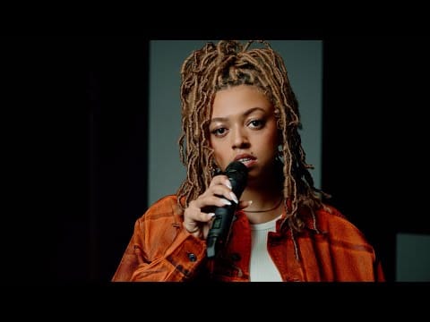 Mahalia — Roadside (Acoustic)
