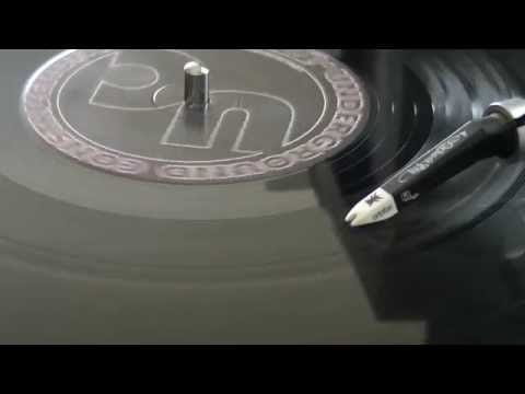 Richard F. — DJ Richard F & Tio Banks - A Man With Soul - UC music 220 Underground Construction 1997 Hard House