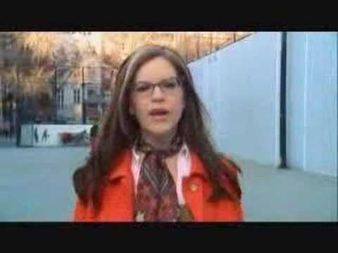 Lisa Loeb — Lisa Loeb "Someone You Should Know" Music Video