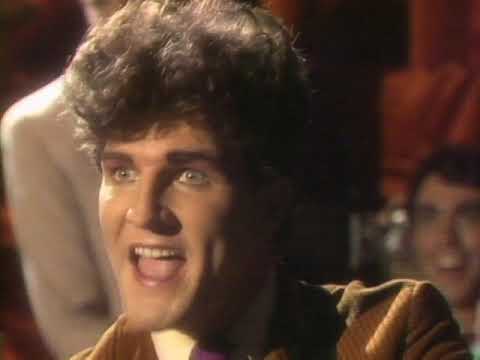 Split Enz — Split Enz - I Got You (Official Video)