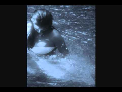 Batidos — Batidos - Agua [ feat. Katrina Vaughn Sanchez ]