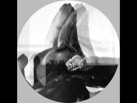 P.E.A.R.L. — B1. P.E.A.R.L. - All gods of man (Oscar Mulero remix) (FEX002)