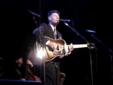 Lyle Lovett — Lyle Lovett "If I Had A Boat" 11/1/07 Ryman Auditorium