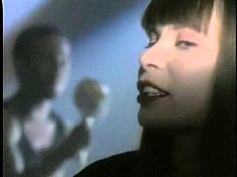 Adele Bertei — Adele Bertei - Little Lives, Big Love (Video Clip)