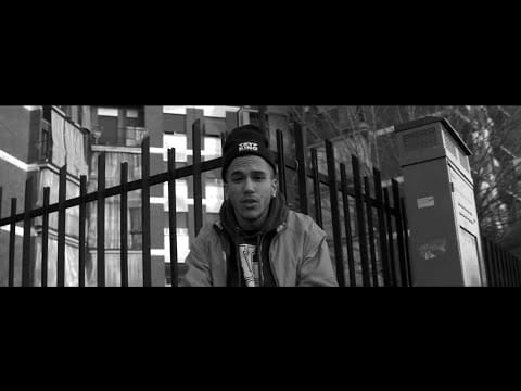 Charlie Charles (2) — Sfera Ebbasta - Mercedes Nero ft Tedua, Izi (Prod. Charlie Charles)