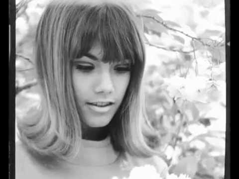 Barbi Benton — Barbi Benton -- Movie Magazine Stars In Her Eyes