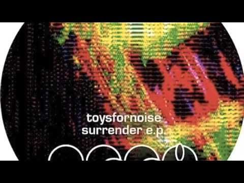 toysfornoise — Toysfornoise - surrender  -- accu records 005 surrender e.p.