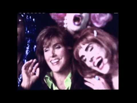 Laura Branigan — Laura Branigan - Dim All The Lights (Official Music Video)