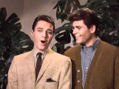 James Darren — Gidget goes hawaiian