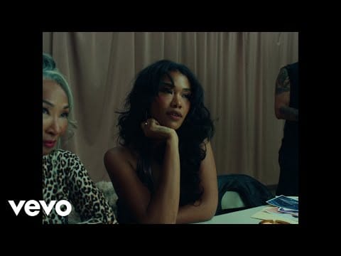 Amber Mark — Amber Mark - Let Me Love You (Official Music Video)
