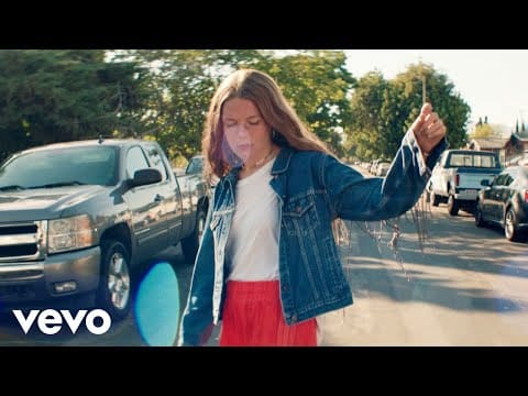 Maggie Rogers — Give A Little