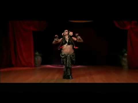 Beats Antique — Zoe Jakes tribal fusion belly dancer