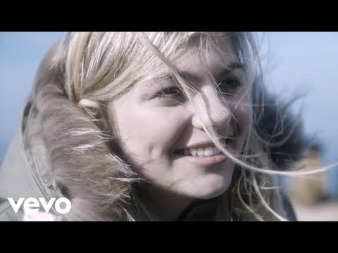 Louane — Louane - JOUR 1 (vidéo officielle)