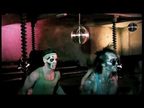 BeatFreakz — Beatfreakz - 'Superfreak' (Official Video)